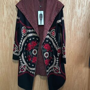 MaxSport Boho  Mod Floral Hooded  Soft Wool Blend Cardigan Long. Size Small.